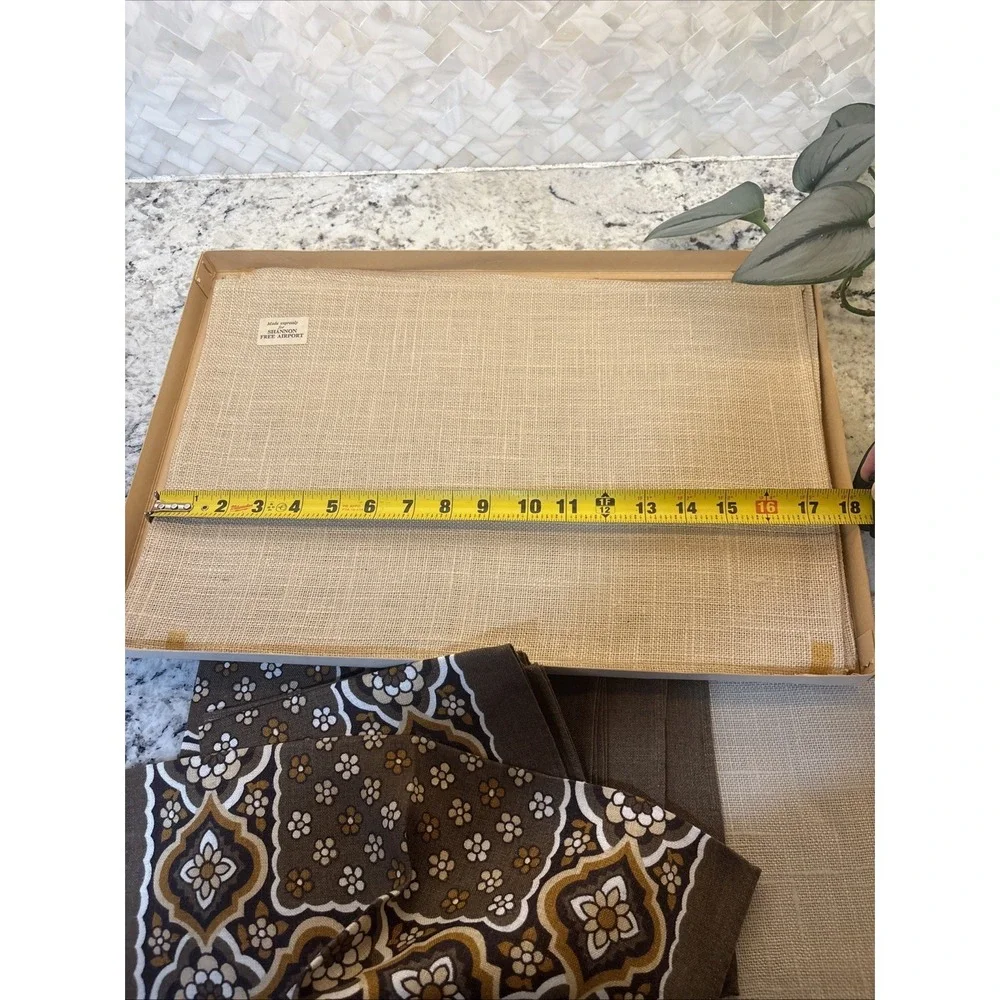 NOS 8 Old Bleach Napkins/placemat Irish Linen Luncheon‎ Set Original Box *READ*